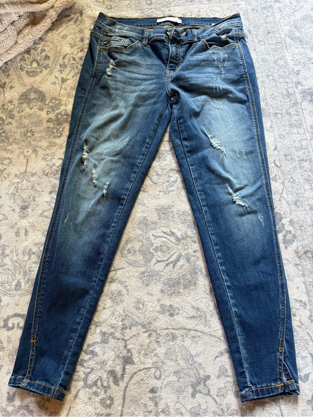 Women’s kancan jeans